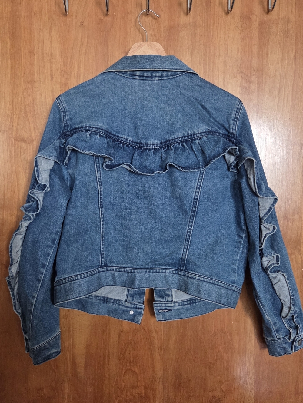 Denim Ruffle-Trim Jacket - Blue - Picture 3 of 6